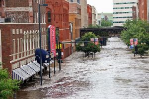 Project portfolio - Scene of Cedar Rapids Flood of 2008